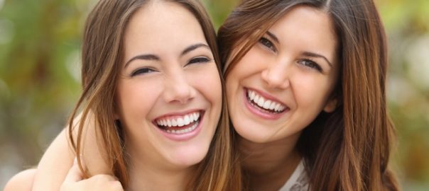 4 common oral hygiene mistakes women make